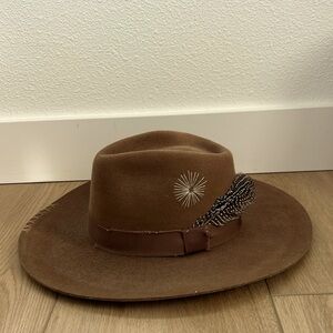 LOVELY BIRD Nash Hat Whisky - Large